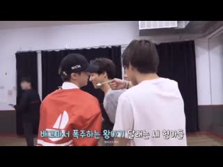 They were trying to rehearse dimple 1 more time but jk wanted to eat th lets eat with hy
