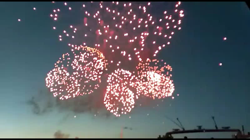 Салют с борта теплохода