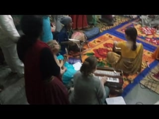 New year 2016 celebrations in jiva, vrindavan, with bhakti marga devotees and guests