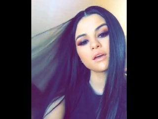 @hungvanngo little #tbt from the time we got @selenagomez ready for the #amas @britneyspears 🔥🔥🔥🔥🔥❤️❤️