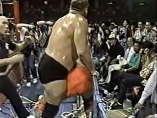 Stan hansen/dan spivey vs kenta kobashi/toshiaki kawada [jip]