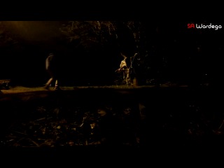 Гигантский паукособакен атакует жителей варшавы