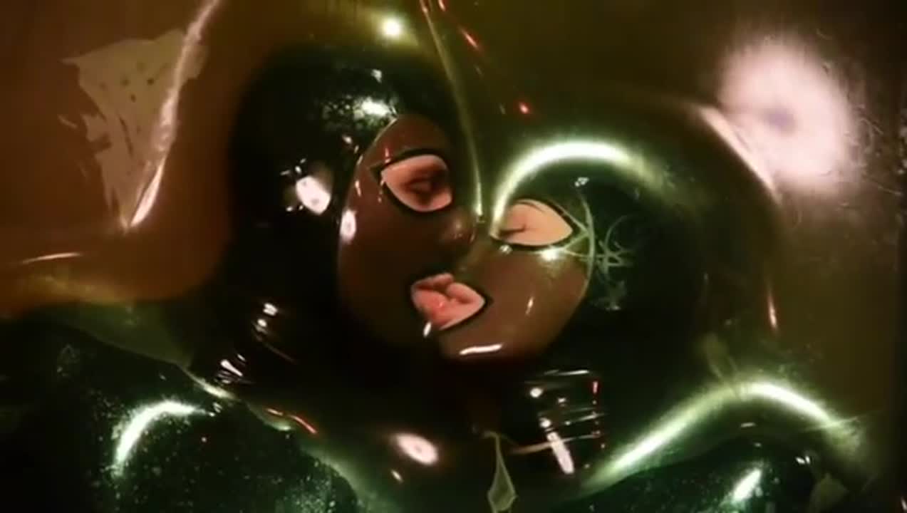 maria schmidt  @yumi eir watch online