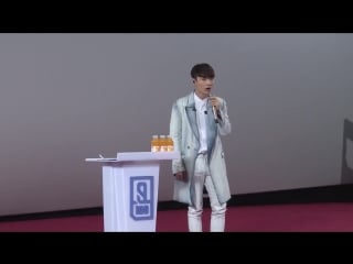 180301 exo lay yixing @ idol producer 2018 behind the scenes