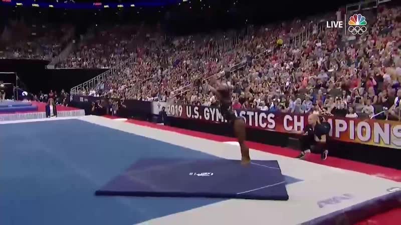 Симона байлз двойное сальто назад с тремя винтами