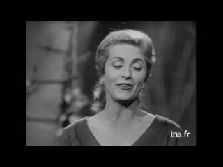 Danielle darrieux "le temps du muguet"
