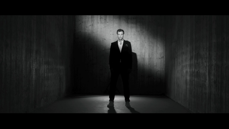 Givenchy gentleman teaser