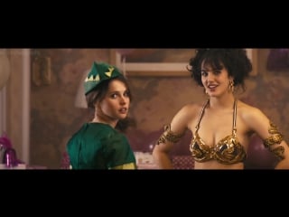 Джессика браун финдли (финдлей) (jessica brown findlay) в откровенном костюме в фильме "альбатрос" (albatross, 2011)