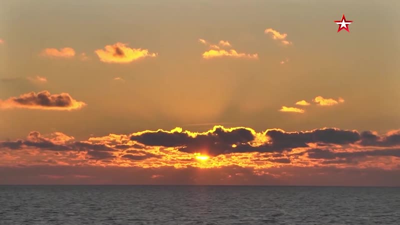 Взлеты и посадки на палубу фрегата «адмирал григорович» в открытом море в дневное и ночное время