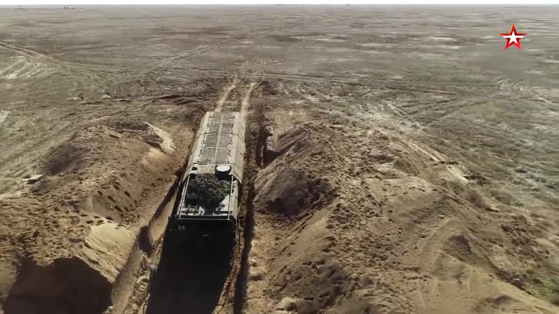 Пуски ракет расчетами отрк «искандер» на учениях «гром 2019»