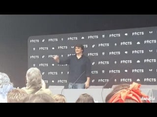 @franzi igmlerin thank you so much for this awesome panel @nathanfillion ❤️🎉 @factsconvention #nathanfillion