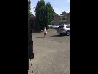 Qué lindo canta esta chica #kendall #fairmarketvalue #myfirstenglishmovie #epaaa #luspirit