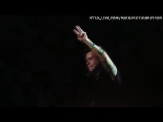 Harry styles is passionate about poutine montreal 9 5 15 [rus sub]