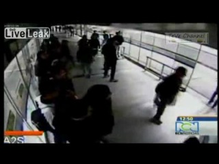 Неудачное ограбление или наказание за грабеж ==кормушка уникальное фото видео приколы гифки ==