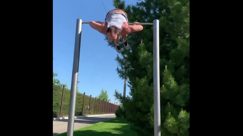 Сын дубровского снял свою утреннюю тренироу