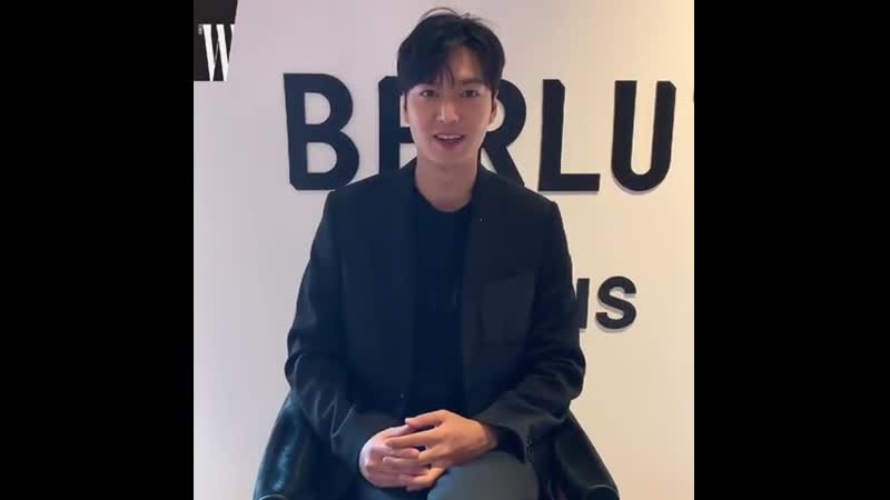 #w exclusive 파리 생또노레에 있는 벨루티 매장에서 배우 이민호를 만났습니다 프랑스 시간으로 6월21일 낮1시에 예정된 벨루티 쇼에 참석할 예정이기 때문이죠 완벽에한 슈트 핏을 자랑하는 그가 어떤 의상을 골랐을까요?