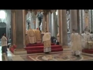 Missa solemnis pontificalis, отслуженная кард каньисаресом, префектом конгрегации божественного культа и дисциплины таинств