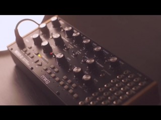Moog mother 32
