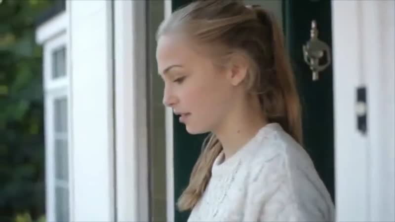 Когда уверен,что любимая изменяет, то поможет r2d2