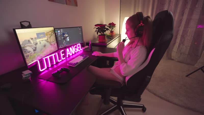 Деа выбрала секс вместо игр 18+