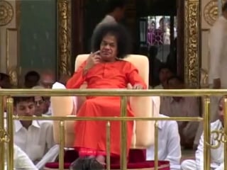 Видео sri sathya sai baba beautiful sri sathya sai baba darshan video amidst veda chanting