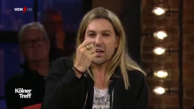 David garrett at the talk show kölner treff (only the part of david) wdr, 8 10 2021