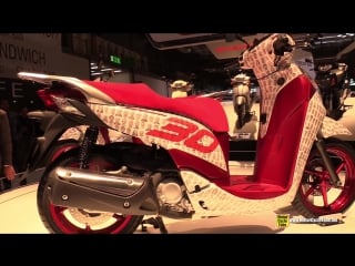 2015 honda sh150i abs scooter turnaround 2014 eicma milan motorcycle exhibition (2)