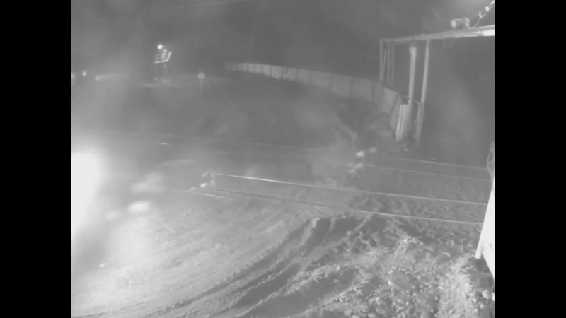 Белаз сломал вагон