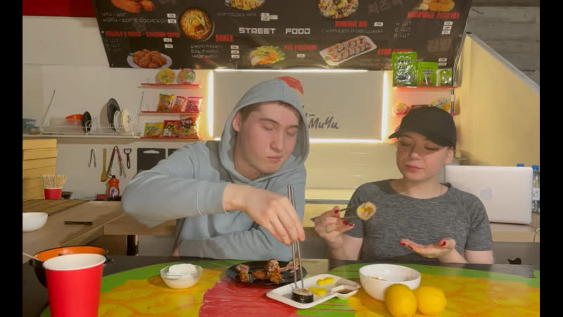 Мукбанг от чичи мичи часть 2