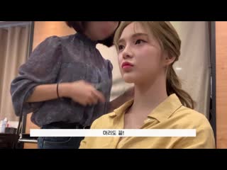 [vlog] sojin's third blog from the exhibition, with hyemi, hyuna and minha