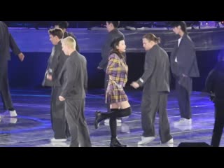 Up to me+《小酒窝》little dimple at hunan tv new year eve concert (201231)