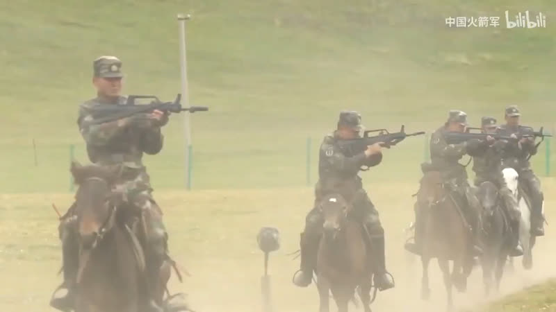 Китайская конница готова отразить любое нашествие врага