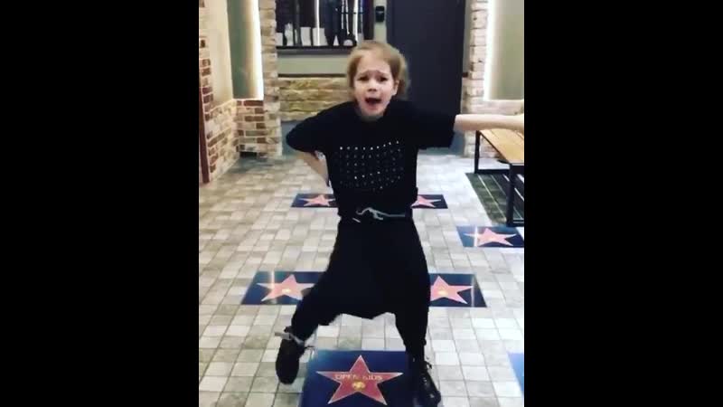 Lnstagram @skomorokhova taisia