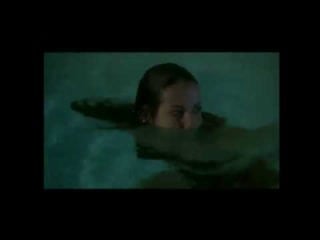 Bettina zimmermann underwater pool scene | beloved thief/geliebte diebin (2002)