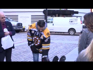 Newenglandhonda and boston bruins,face off challenge patrice bergeron#37