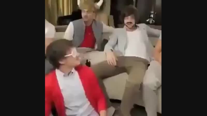 Essa época da one direction realmente existiu ou foi um surto coletivo mp4