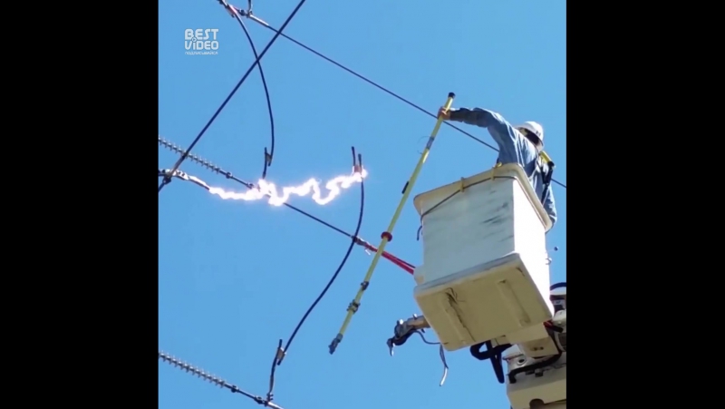 Что будет если перерезать провод под высоким напряжением