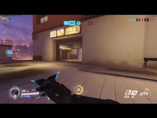 Weaboo on lijiang tower
