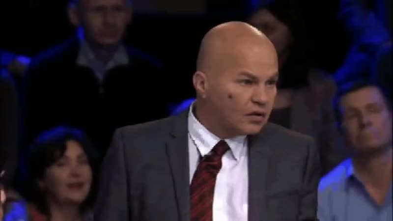 Кот бьет в рыло политолога ковтуна