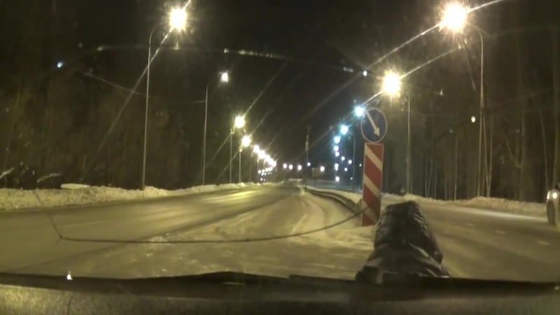 Снял штаны и насрал дпсникам перед авто