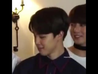 Jinmin accidentally linked their arms oh my ghad my jinmin heart is alive
