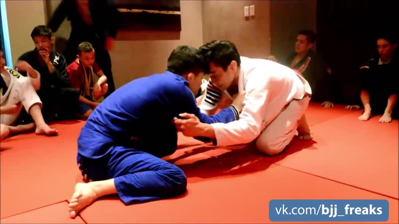 Paulo miyao x thalison soares #bjf rolling in abu dhabi