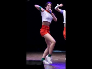 유피센터 강남풀야구장 161029 아이오아이 i o i whatta man good man 전소미 somi 직캠 fancam 숲속