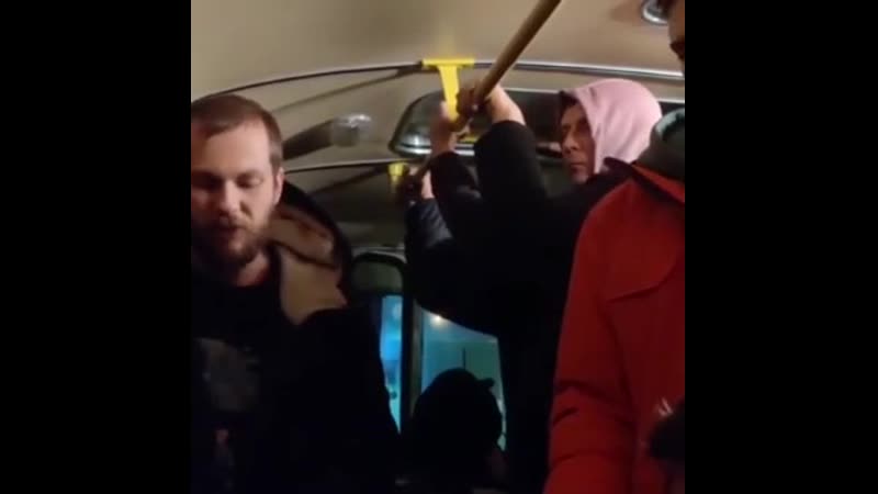 [протест навальный] в автозаках в новой москве задержанные уже 9 часов не могут сходить в туалет!!!