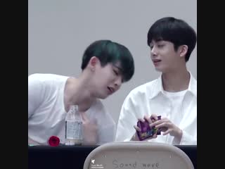 Won ho doing very questionable things to hyungwon