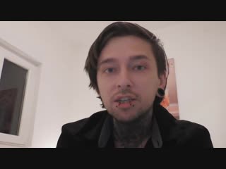 [вечный] школьницу заставили пояснять за шмот