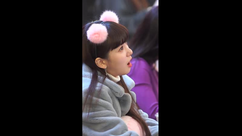 Clc seungyeon yoojin fan signing event fancam [190215 여의도 팬사인회 씨엘씨 승연 유진 직캠]