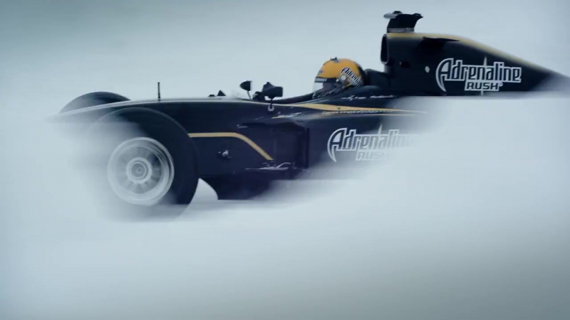 Российский пилот на гоночном болиде установил рекорд скорости в заполярье!