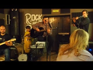 "лесная вода" на концерте в mad maxе (г вологда) 23 11 19 песня "камни"