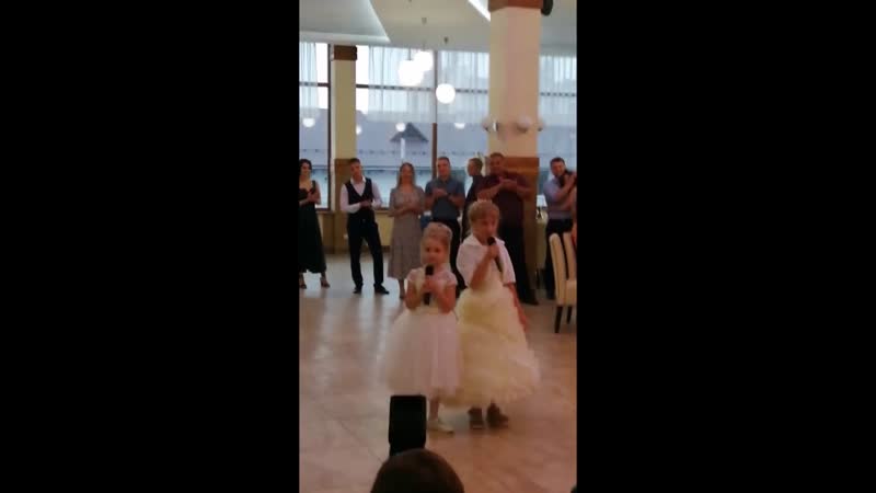 Песня переделка на свадьбу брата😍 на мотив артур пирожков зацепила от полет мысли🎁